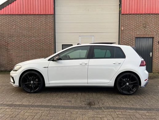 Volkswagen Golf - Afbeelding 2 van 25