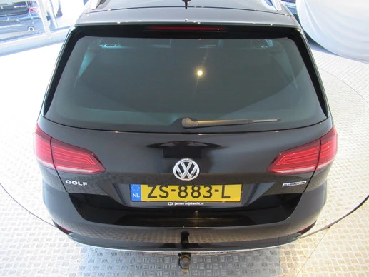 Volkswagen Golf - Afbeelding 23 van 30