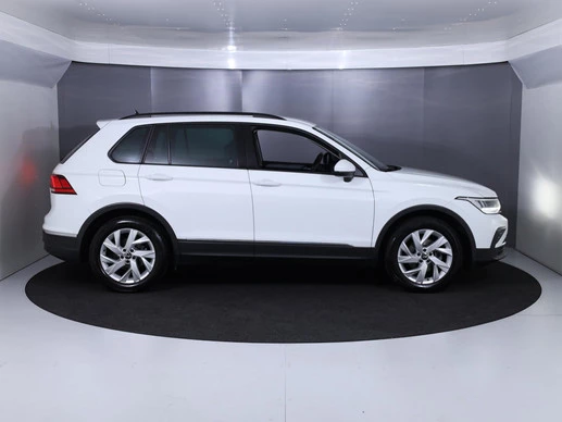 Volkswagen Tiguan - Afbeelding 19 van 30