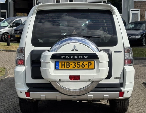 Mitsubishi Pajero - Afbeelding 6 van 25