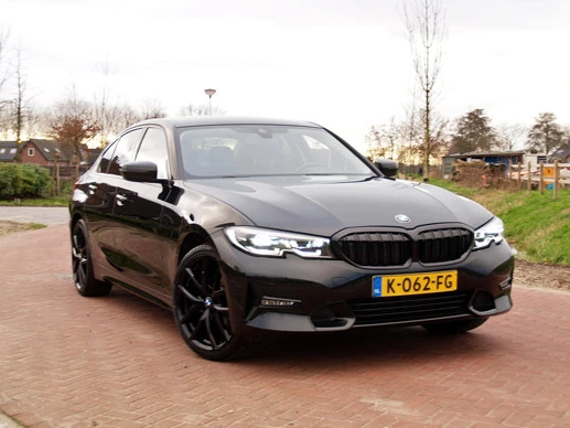 BMW 3 Serie - Afbeelding 1 van 28