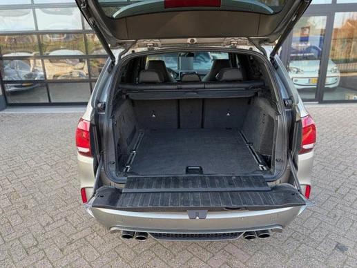 BMW X5 - Afbeelding 28 van 30