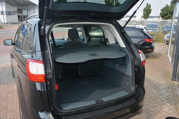 Ford Grand C-Max - Afbeelding 9 van 18