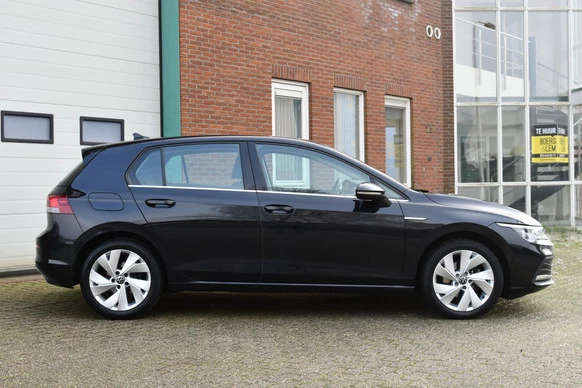 Volkswagen Golf - Afbeelding 21 van 30