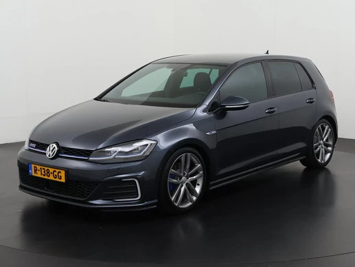 Volkswagen Golf - Afbeelding 1 van 30