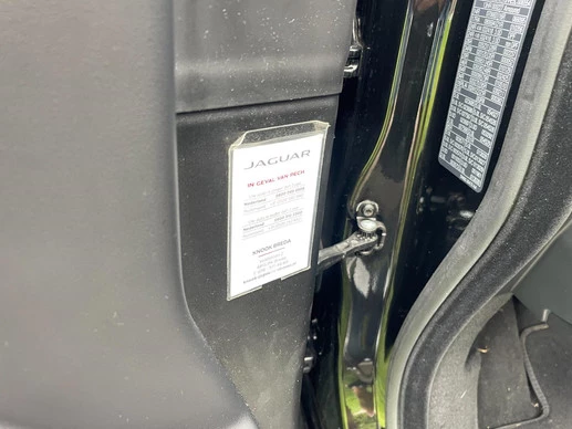 Jaguar XJ - Afbeelding 16 van 30