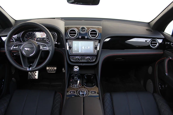Bentley Bentayga - Afbeelding 13 van 30