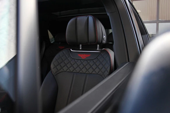 Bentley Bentayga - Afbeelding 19 van 30
