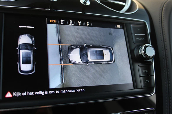 Bentley Bentayga - Afbeelding 20 van 30
