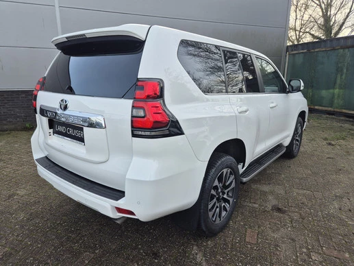 Toyota Land Cruiser - Afbeelding 16 van 21