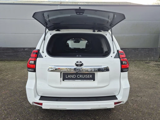 Toyota Land Cruiser - Afbeelding 17 van 21