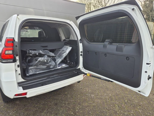 Toyota Land Cruiser - Afbeelding 19 van 21