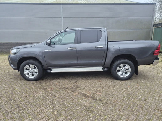 Toyota Hilux - Afbeelding 2 van 30