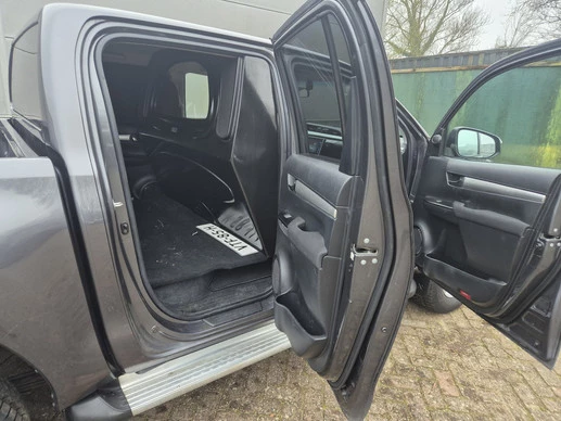 Toyota Hilux - Afbeelding 11 van 30
