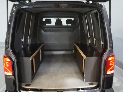 Volkswagen Transporter - Afbeelding 15 van 27