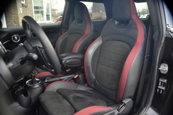 MINI Cooper S - Afbeelding 2 van 30