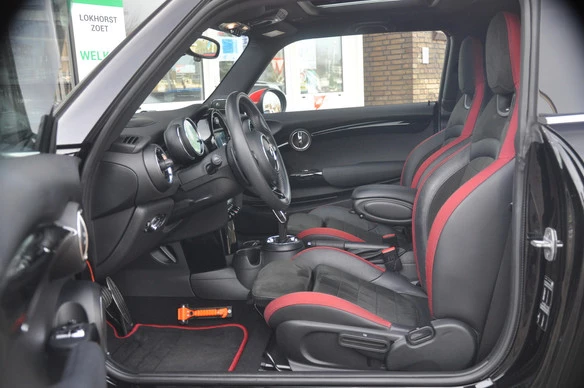 MINI Cooper S - Afbeelding 14 van 30