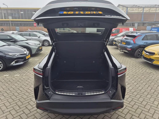 Lexus RZ - Afbeelding 13 van 30