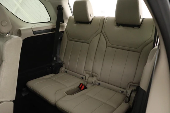 Land Rover Discovery - Afbeelding 8 van 30