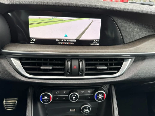 Alfa Romeo Stelvio - Afbeelding 13 van 22