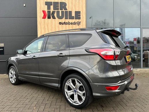 Ford Kuga - Afbeelding 3 van 25