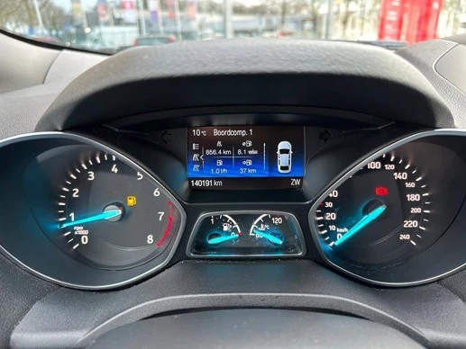 Ford Kuga - Afbeelding 13 van 25