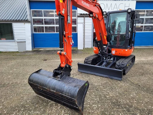 Kubota  - Afbeelding 6 van 14