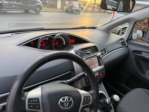 Toyota Verso - Afbeelding 24 van 30