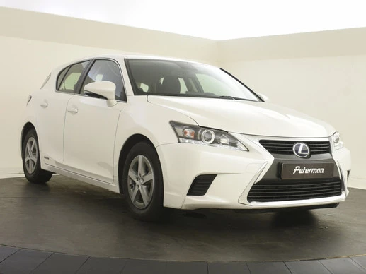 Lexus CT - Afbeelding 1 van 28