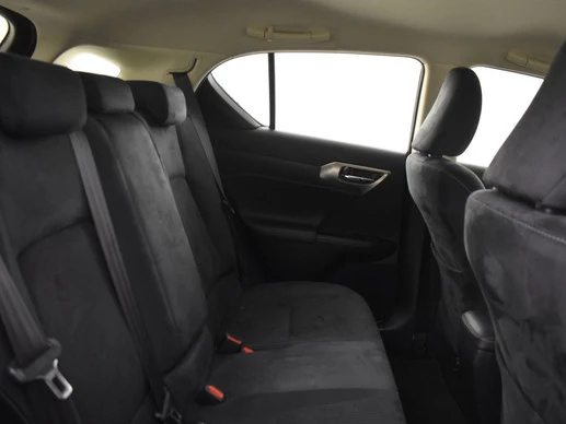 Lexus CT - Afbeelding 16 van 28