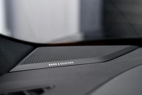 Audi RSQ3 - Afbeelding 23 van 30