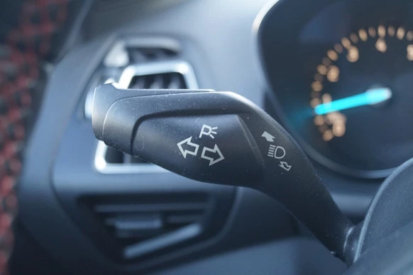 Ford Kuga - Afbeelding 16 van 30