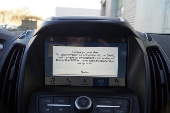 Ford Kuga - Afbeelding 28 van 30