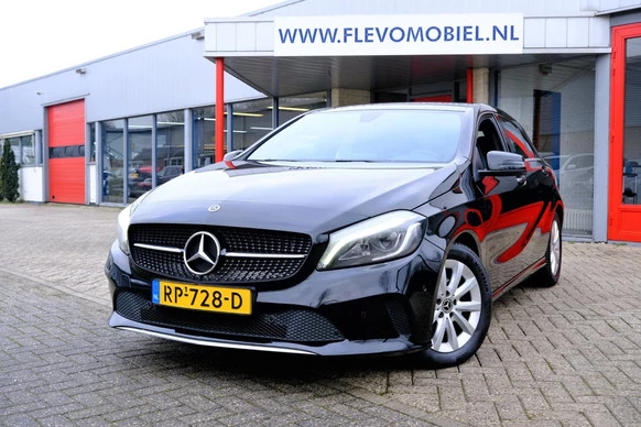 Mercedes-Benz A-Klasse - Afbeelding 1 van 30