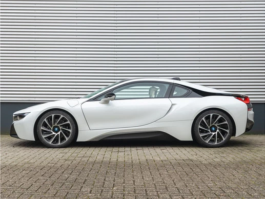 BMW i8 - Afbeelding 7 van 30