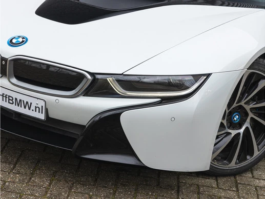 BMW i8 - Afbeelding 10 van 30