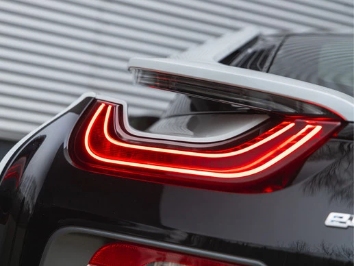 BMW i8 - Afbeelding 13 van 30