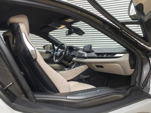 BMW i8 - Afbeelding 20 van 30