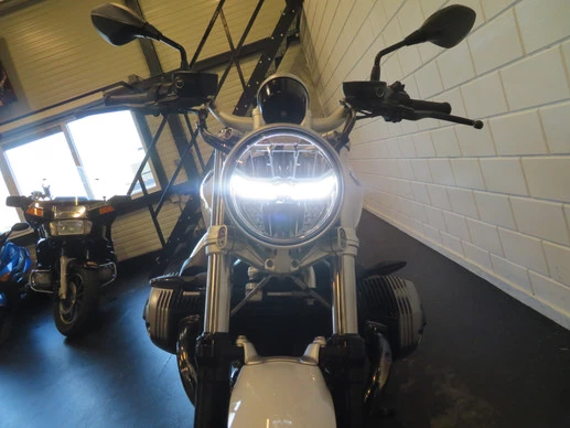 BMW R nineT Pure - Afbeelding 9 van 15