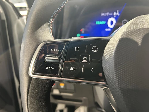 Renault Rafale - Afbeelding 17 van 30