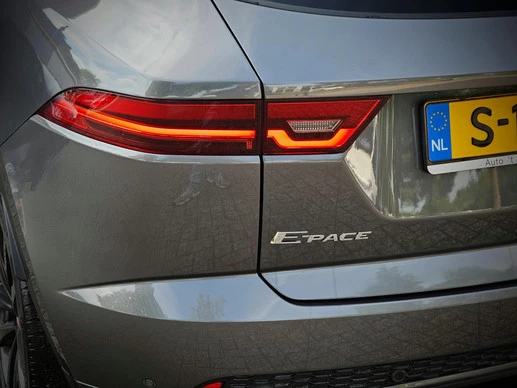 Jaguar E-PACE - Afbeelding 9 van 25