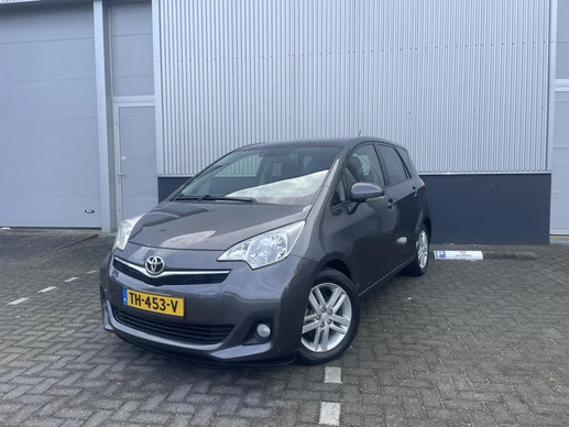 Toyota Verso-S - Afbeelding 1 van 25
