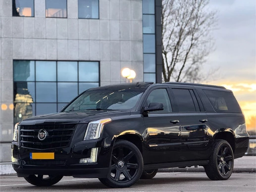 Cadillac Escalade - Afbeelding 17 van 30