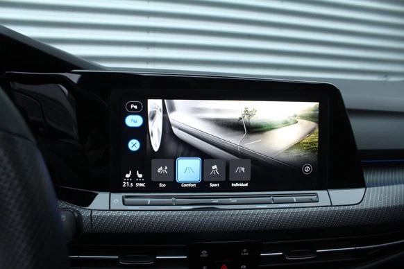 Volkswagen Golf - Afbeelding 19 van 30