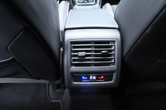 Volkswagen Golf - Afbeelding 28 van 30