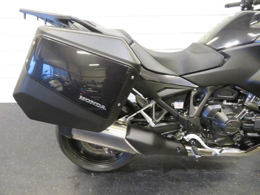 Honda NT 1100 - Afbeelding 10 van 15