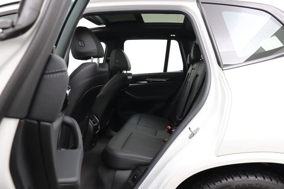 BMW iX3 - Afbeelding 11 van 30