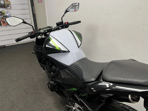 Kawasaki Z800 - Afbeelding 18 van 21