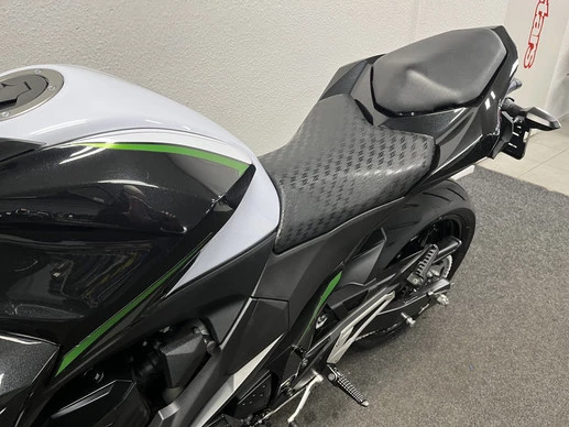 Kawasaki Z800 - Afbeelding 19 van 21