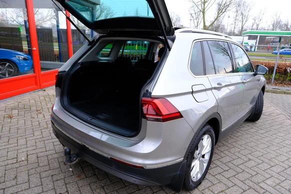 Volkswagen Tiguan - Afbeelding 11 van 30